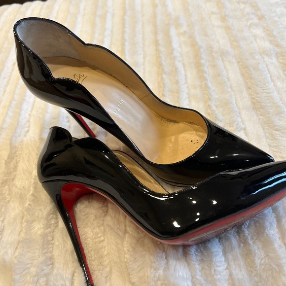 Christian Louboutin Shoes - Louboutin pumps